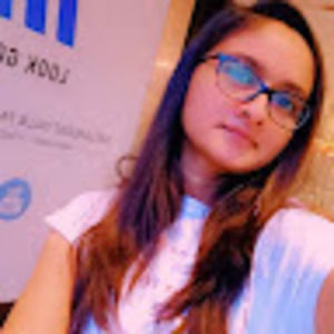 Meet your Posher, Ekta